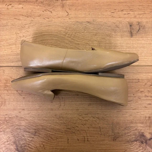 TROTTERS Harlowe Flat Shoe Beige Nude Women Size 6.5W Wide Width Casual Office - Picture 7 of 12